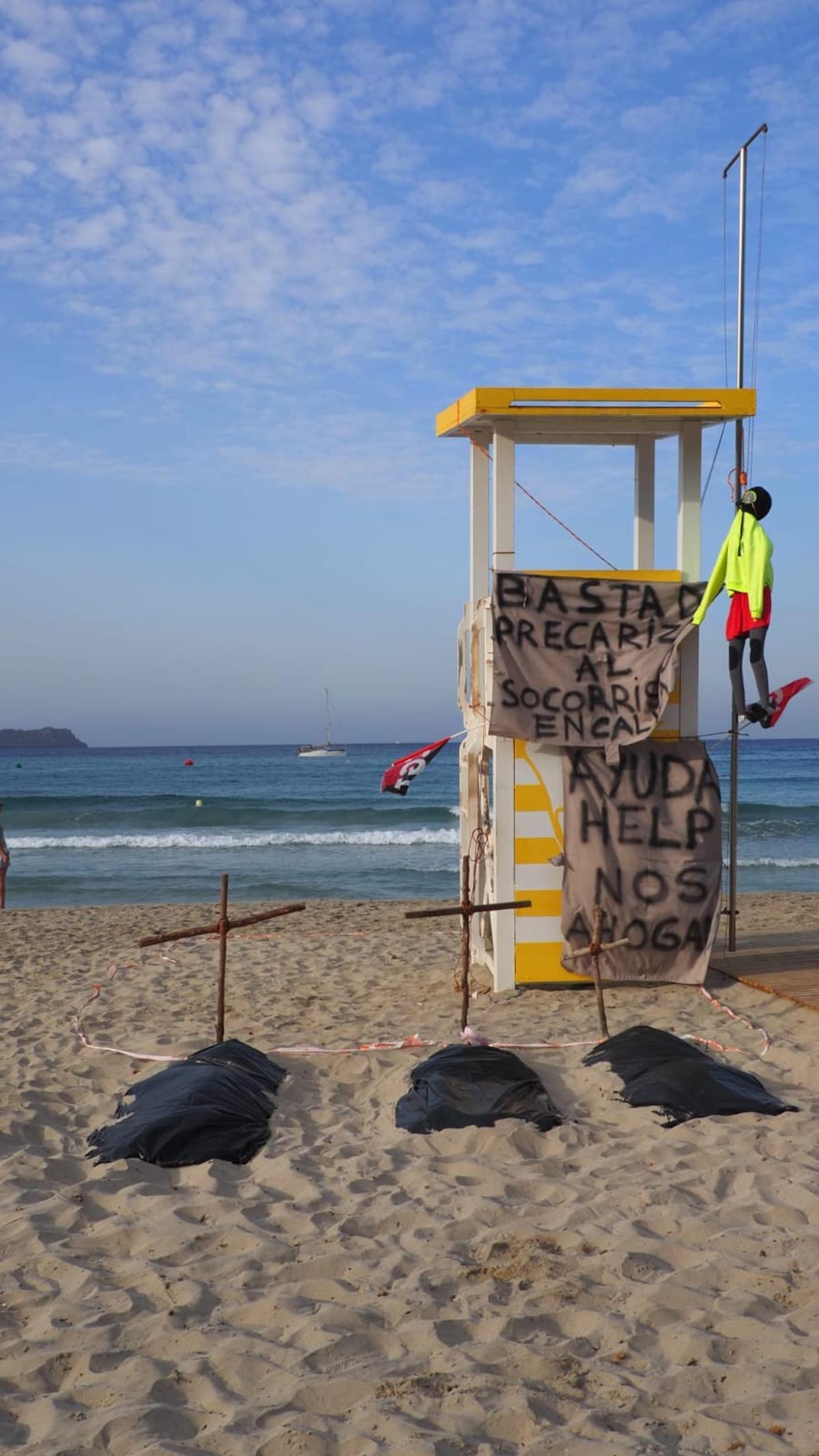 Protesta de los socorristas de Calvià.