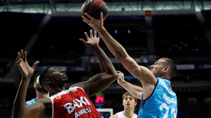 Renfroe dona el primer triomf al Baxi en el retorn a l&#039;ACB