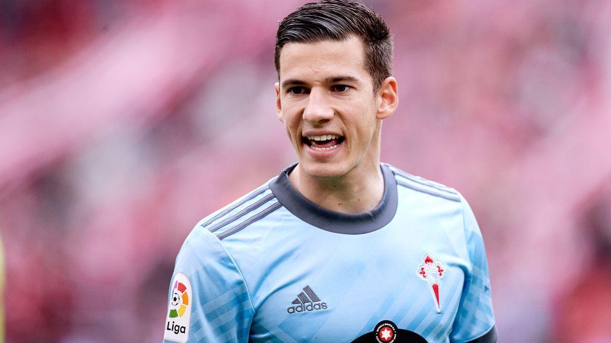 Santi Mina durante un partido de la pasada temporada con el Celta. / RICARDO LARREINA