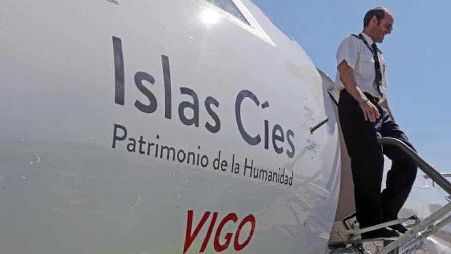 El 'ma-ra-vi-llo-so' discurso de un piloto de Iberia sobre las Islas Cíes