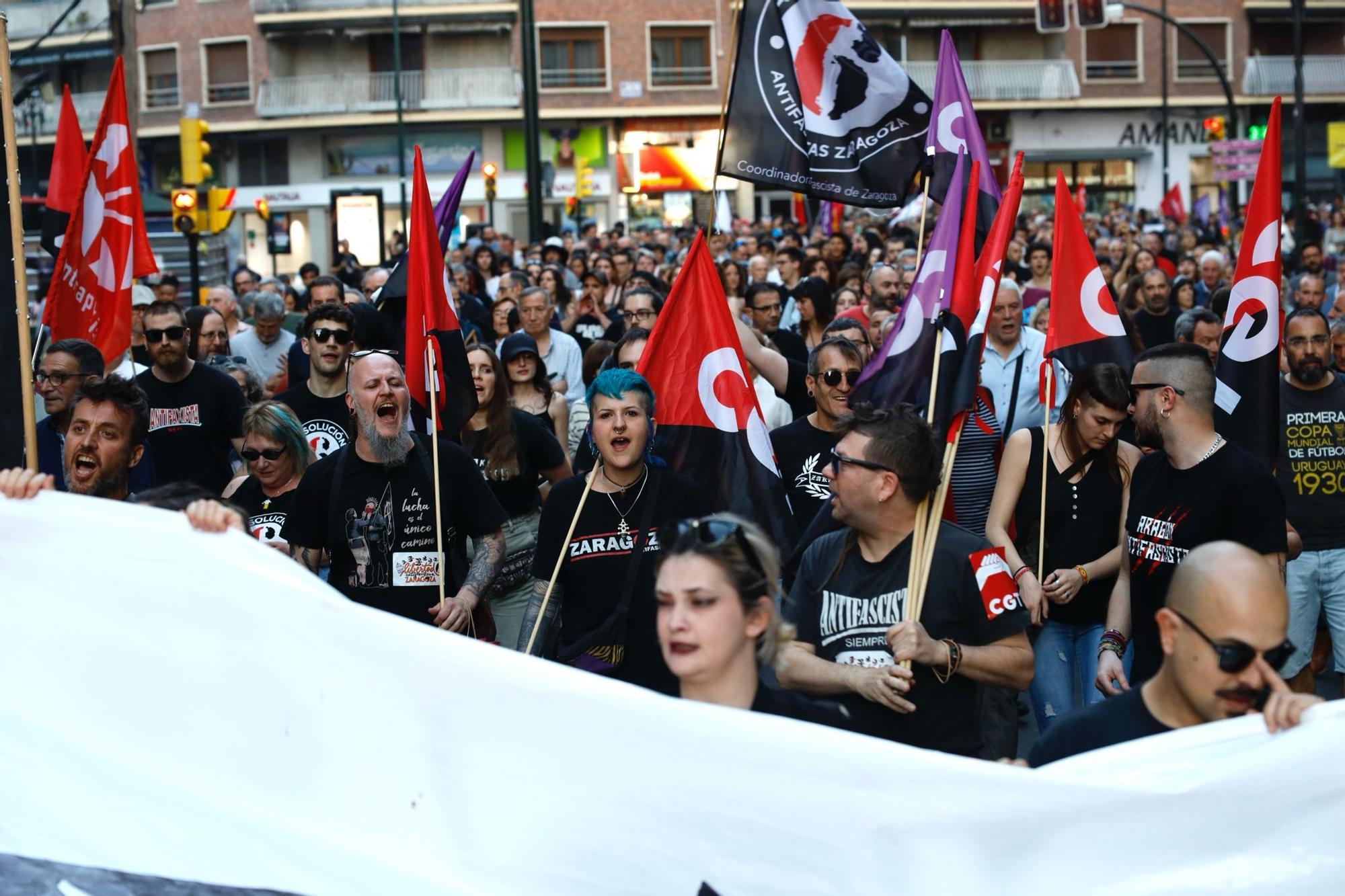 En imágenes | Nueva marcha multitudinaria en apoyo a 'Los 6 de Zaragoza'