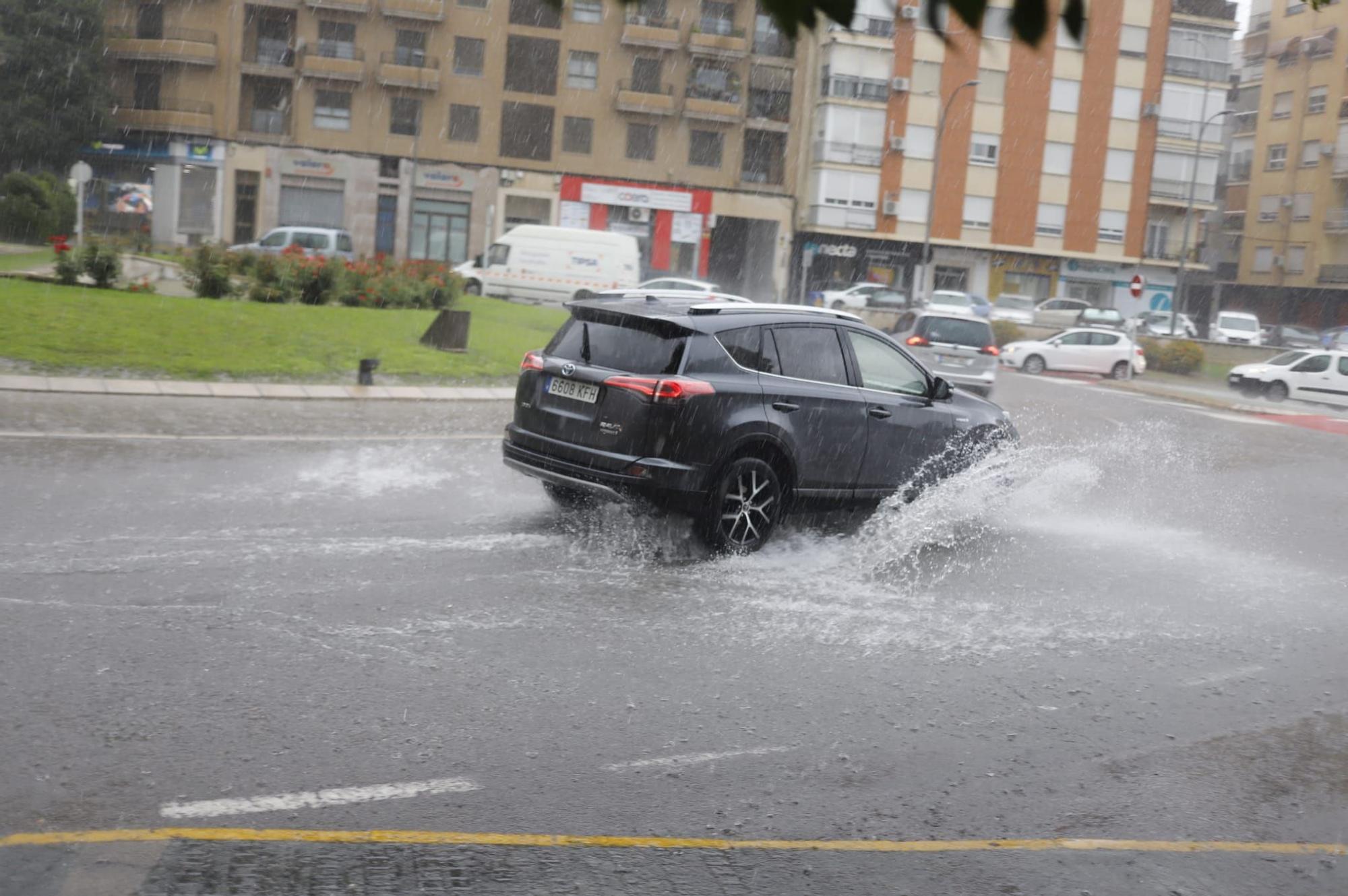 Las lluvias vuelven a golpear con fuerza en Xàtiva