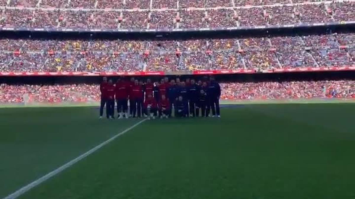 El Barça Lassa de básket entrega la Copa del Rey al Camp Nou