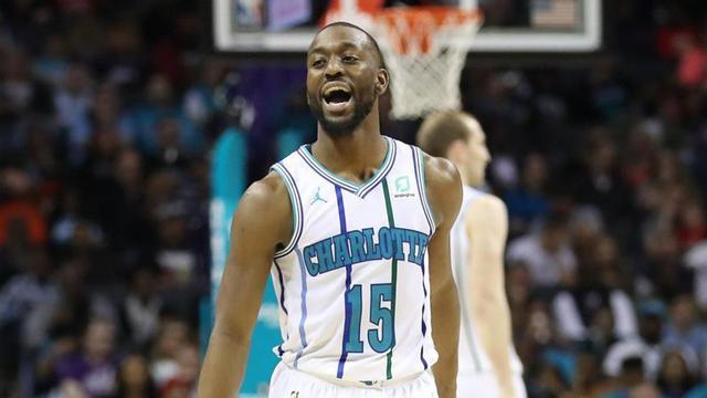 Kemba Walker se emociona contra los Houston Rockets