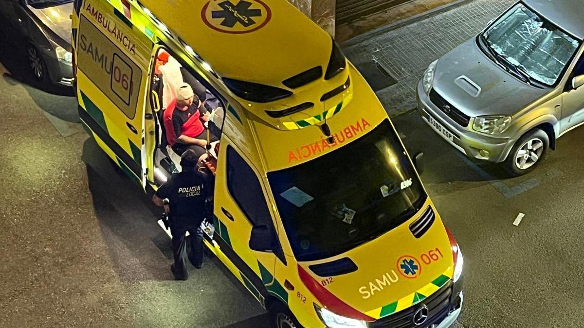 Encapuchados armados asaltan el piso de unos narcos para robarles la droga en Palma
