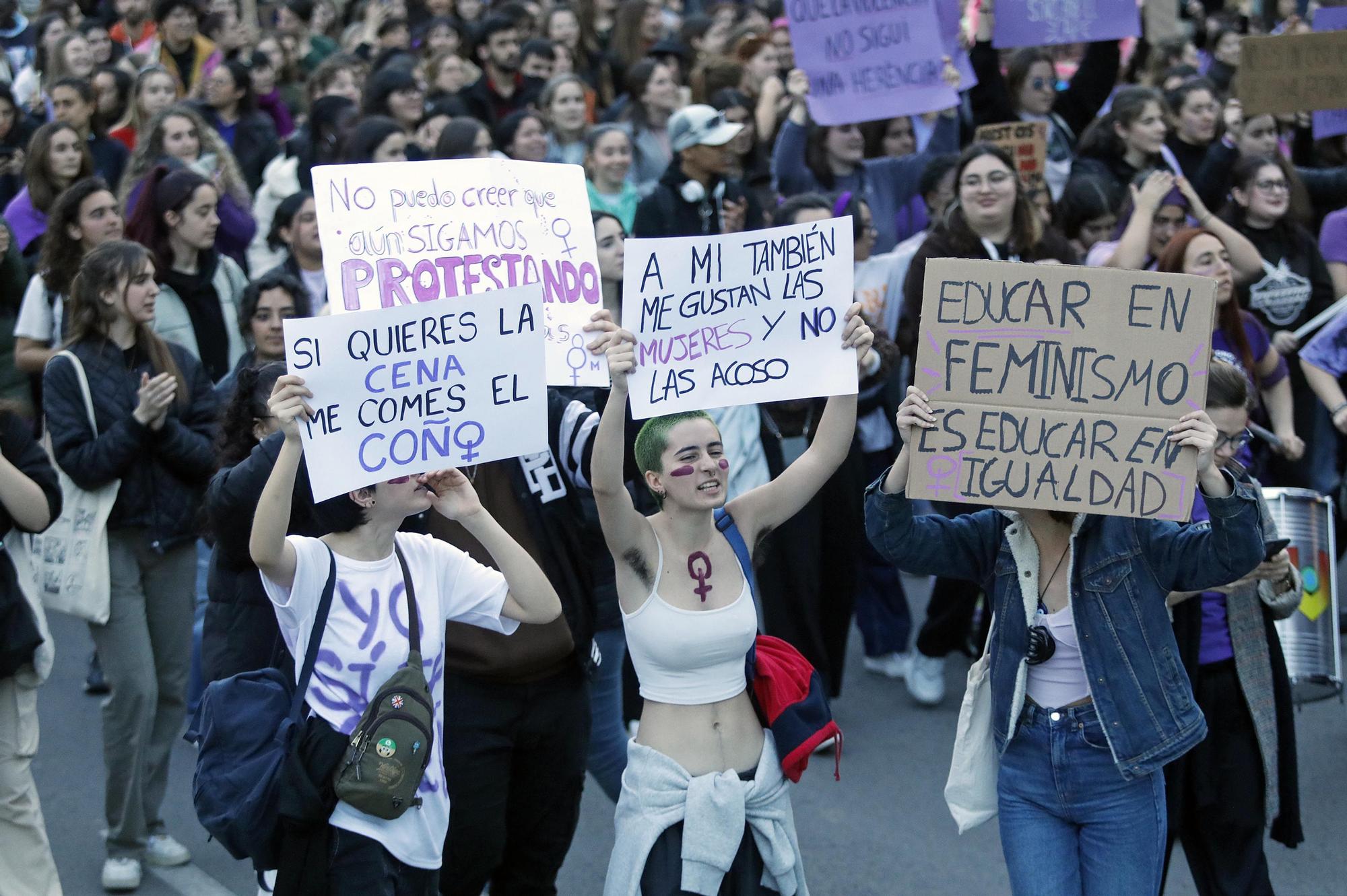 Manifestació 8M a Girona.