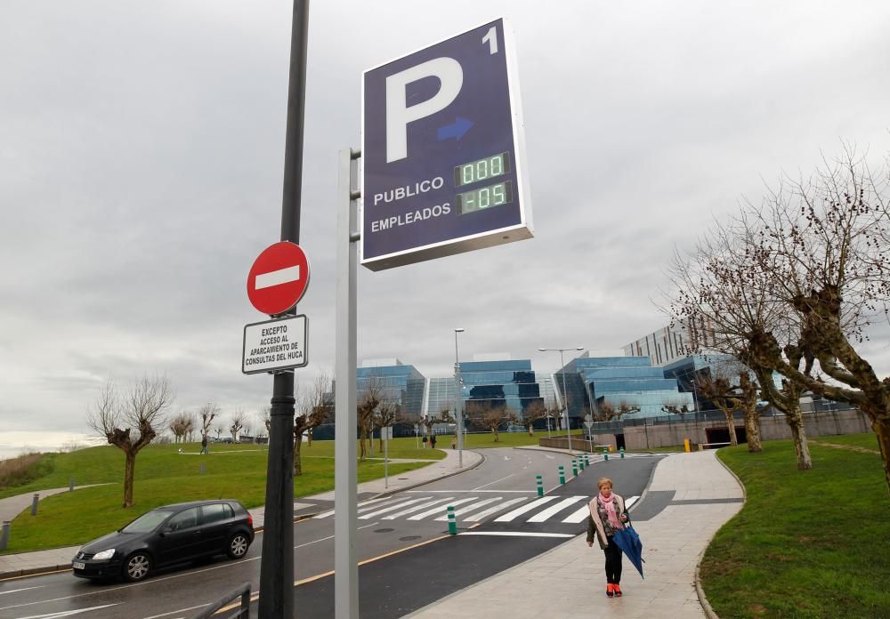 El estreno del nuevo acceso al parking del HUCA