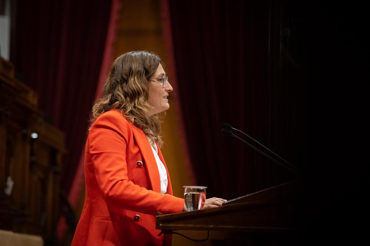 El Govern compara Laura Borràs amb Vox per negar la «legitimitat democràtica» del nou Consell Executiu