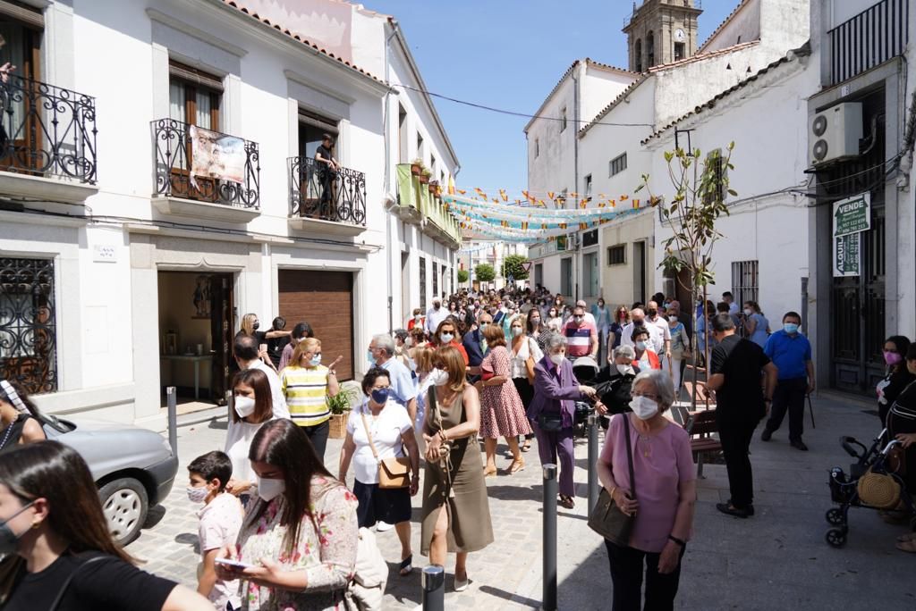 La Virgen de Luna procesiona en Villanueva de Córdoba