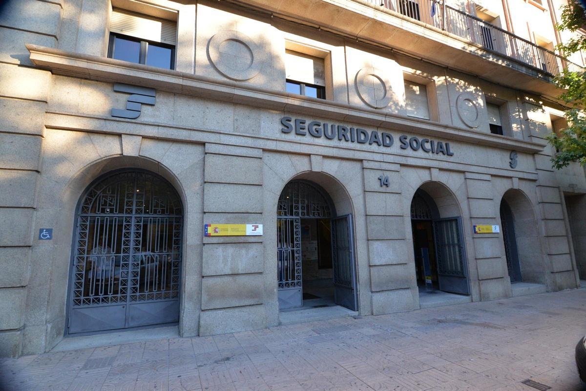 Sede de la Tesorería General de la Seguridad Social, en Cáceres.