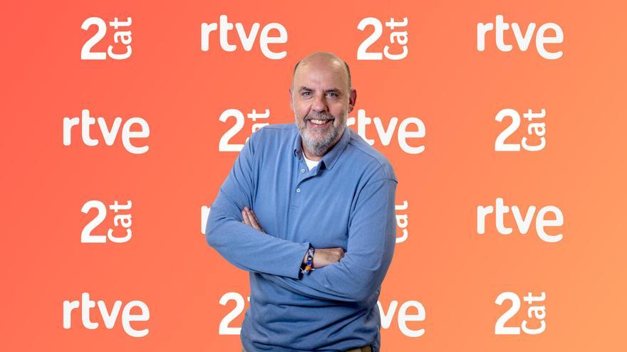 Una imatge promocional de Jordi Basté, presentador de 'Pla seqüència' a La 2Cat