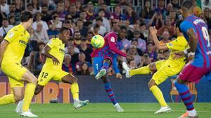 Dembélé, ante el Villarreal