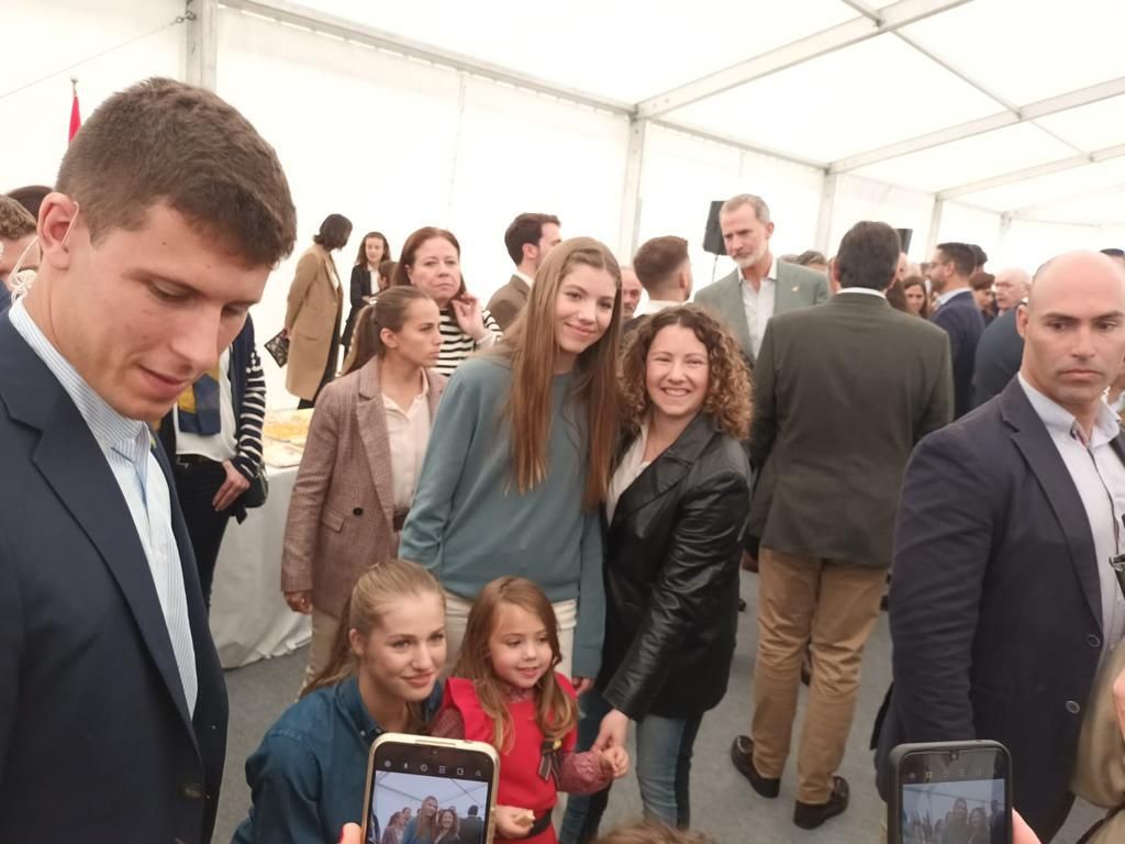 Así fue la "resaca" ejemplar que la visita de la Familia Real dejó en Peón, Candanal y Arroes