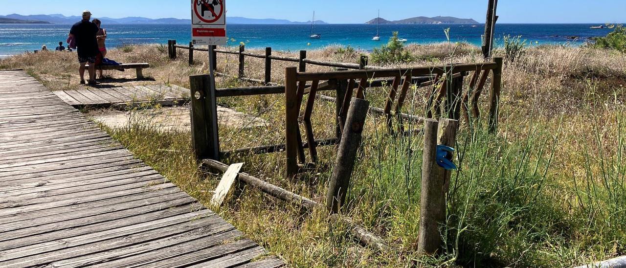 Los vecinos sostienen que existe “dejadez” municipal en las playas.