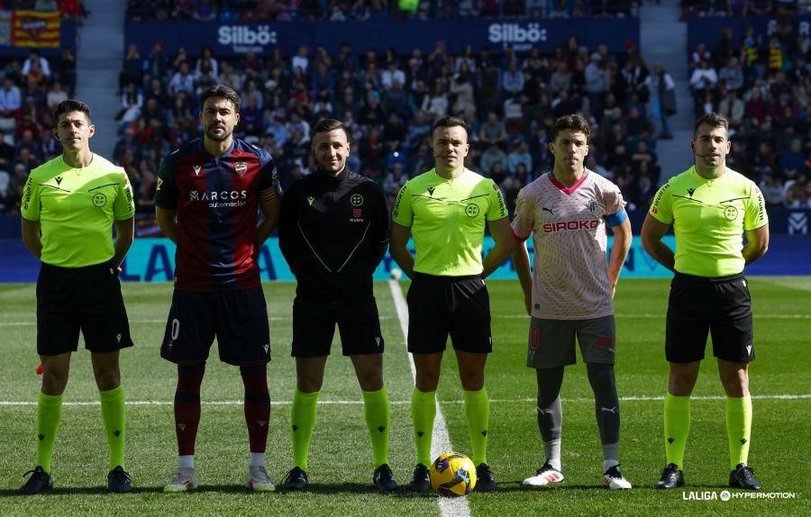 Así fue el partido entre el Sporting y el Levante