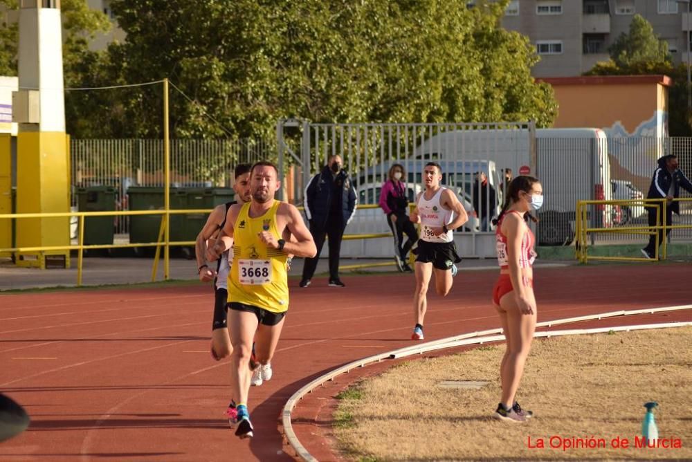 Control federativo de atletismo en Cartagena