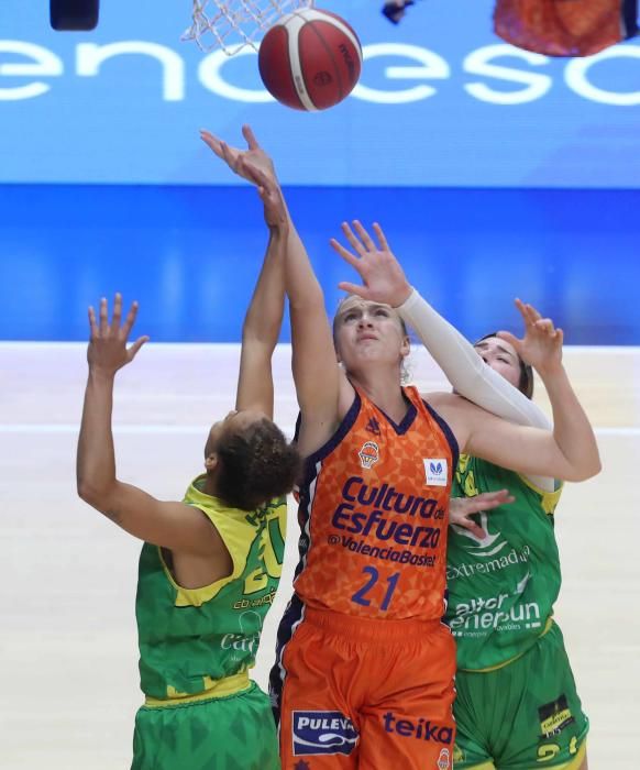 Valencia Basket Femenino - Alter Enersun Al-Qázeres