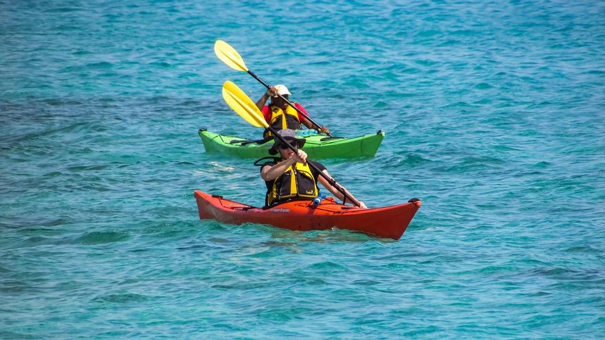 Menos gente y mejores vistas: esta es la playa de Alicante para salir en kayak sin agobios