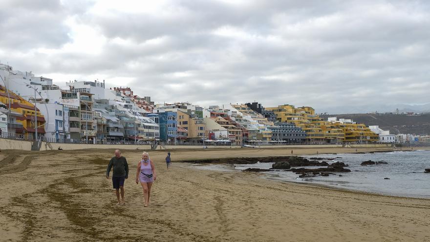 El curioso motivo por el que las fachadas de Las Canteras son escalonadas