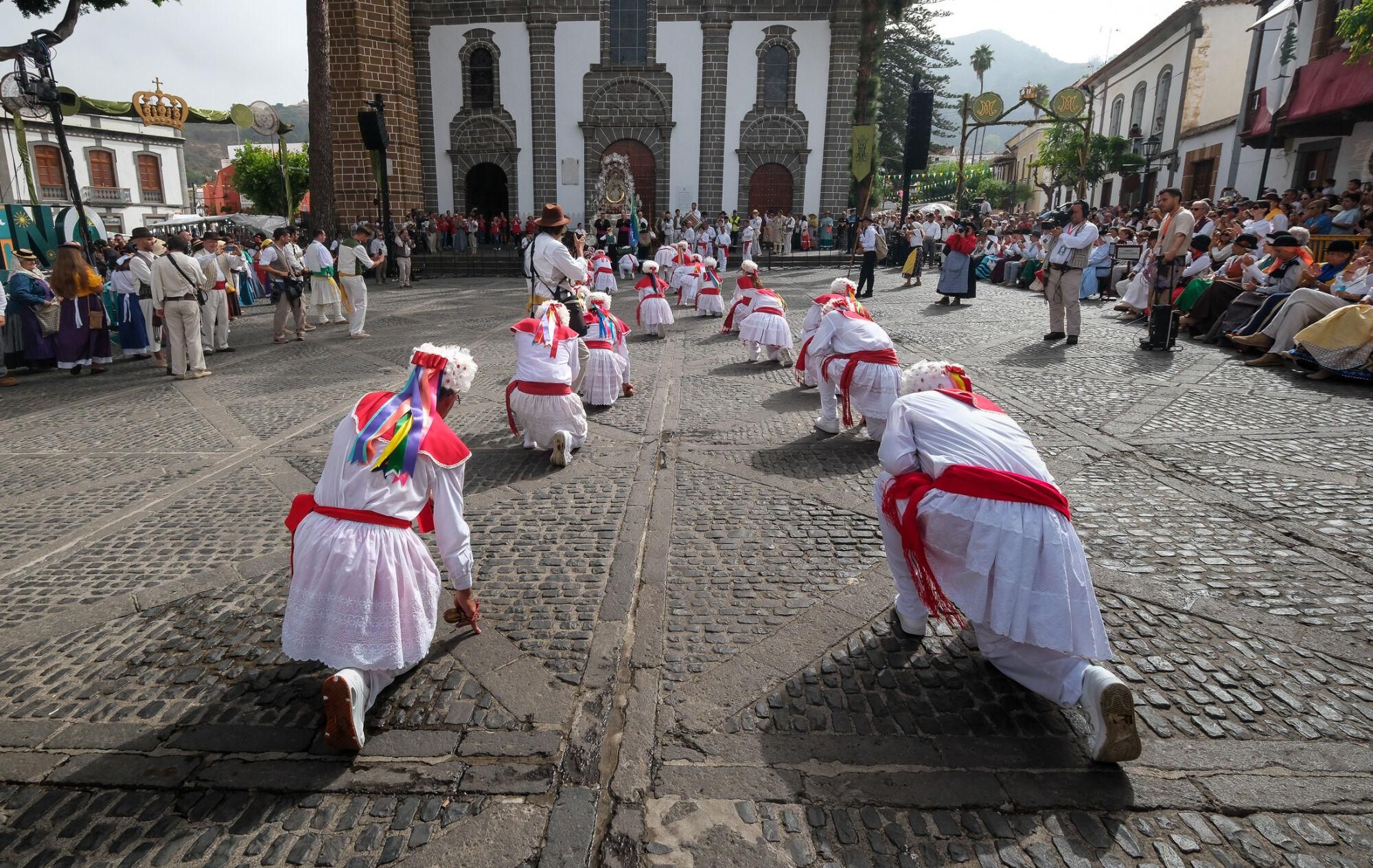 Representantes de El Hierro en la romería del Pino.