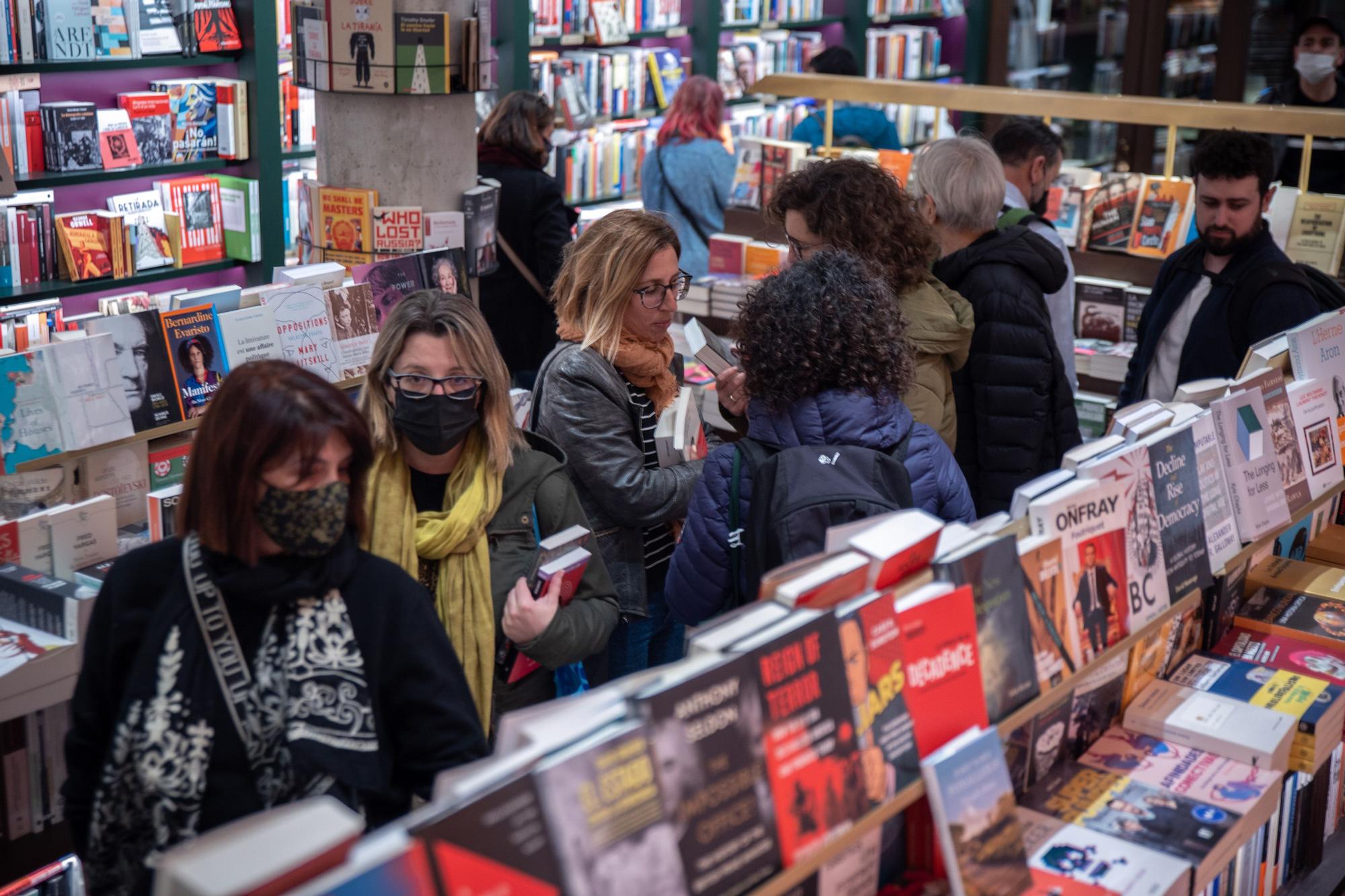 La librería Finestres, en Barcelona