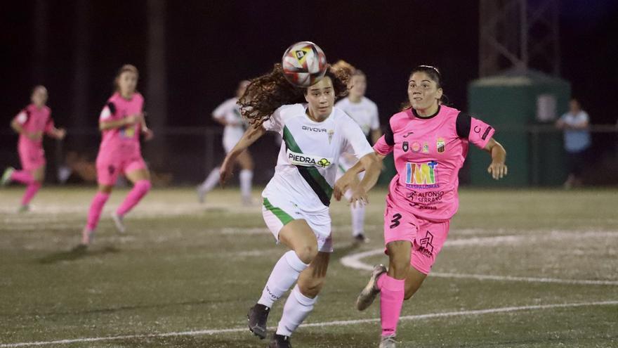 La eliminatoria de la Copa de la Reina de fútbol entre el Córdoba CF y el Juan Grande en imágenes