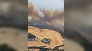 El incendio de Guimerà (Urgell) se reactiva y obliga a confinar a 21.000 vecinos
