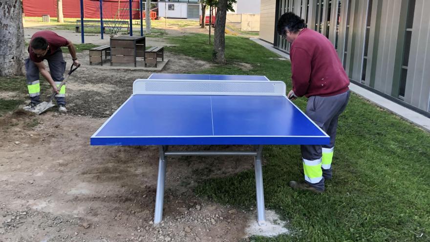 Solsona ja pot jugar a ping pong als parcs públics