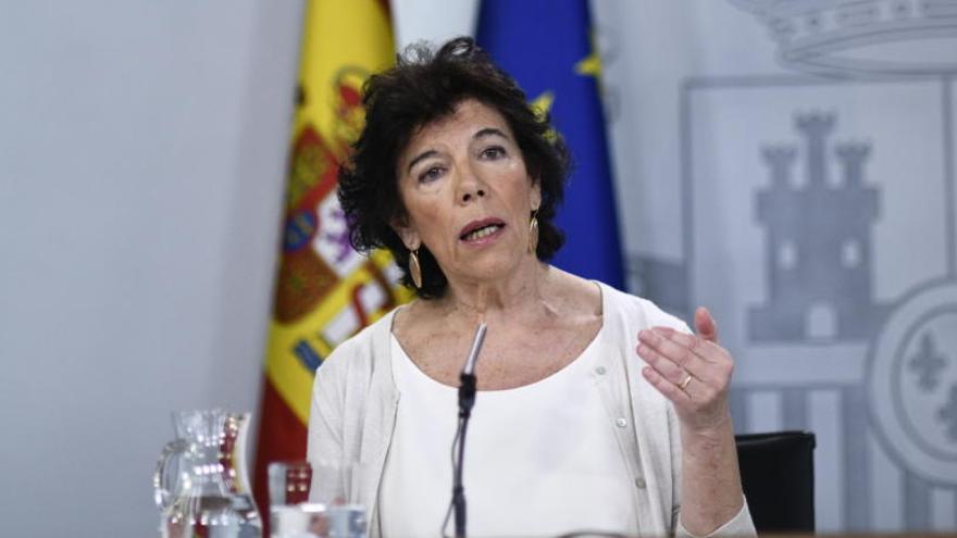 La ministra Portavoz, Isabel Celaá.