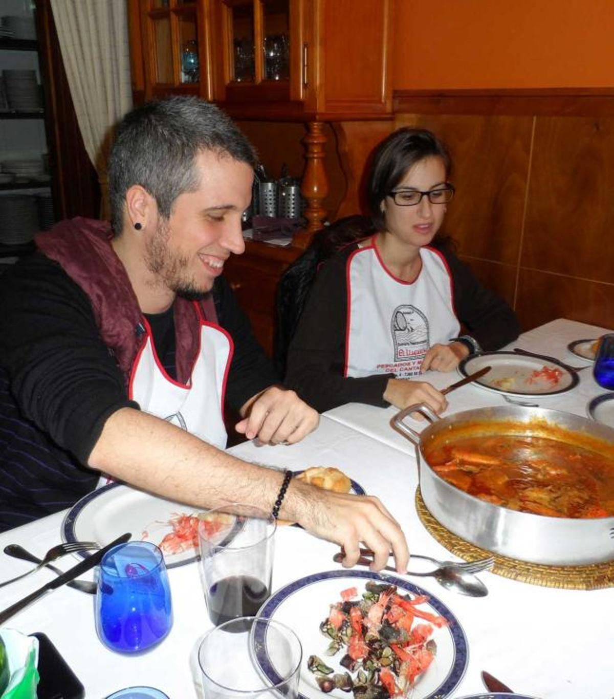 La caldereta, estrella en Candás Los artesanos lamentan la escasa publicidad de la feria local