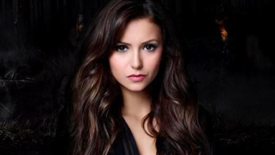 Nina Dobrev.