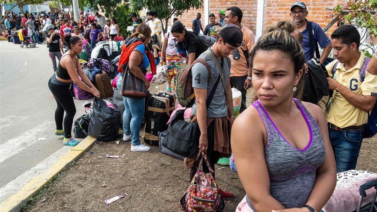 5.000 venezolanos abandonan sus hogares cada día, según un informde Acnur.