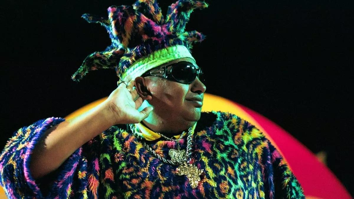 King África en un concierto.