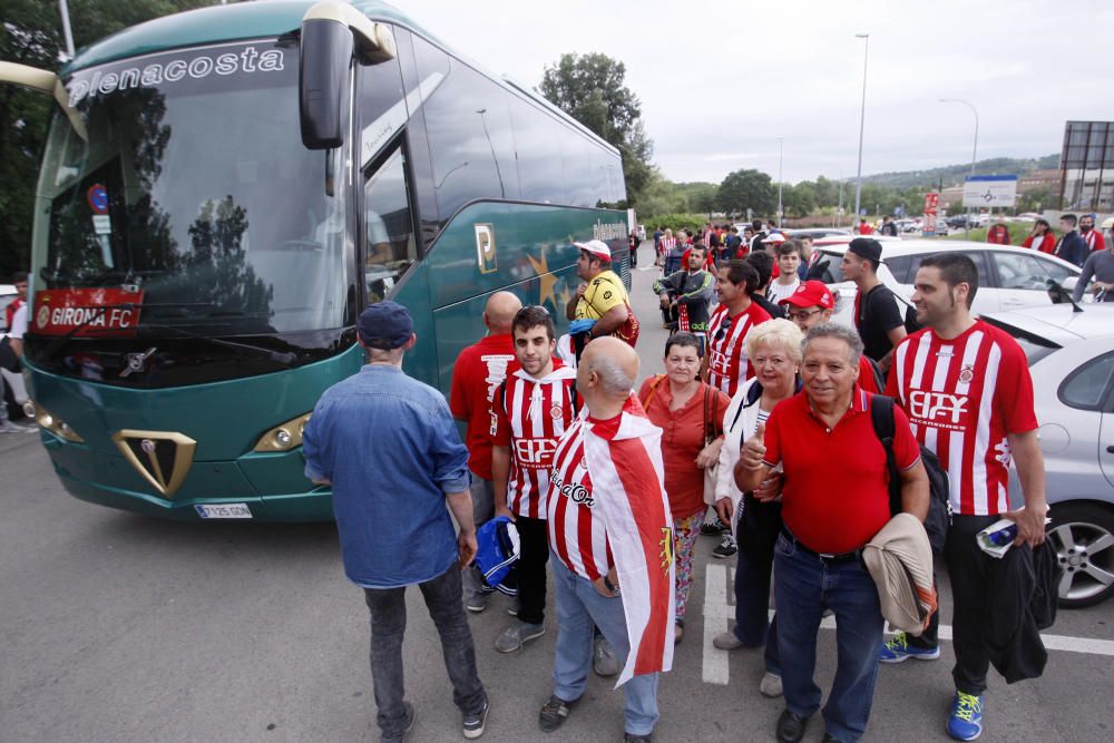 Sortida dels aficionats del Girona cap a Pamplona