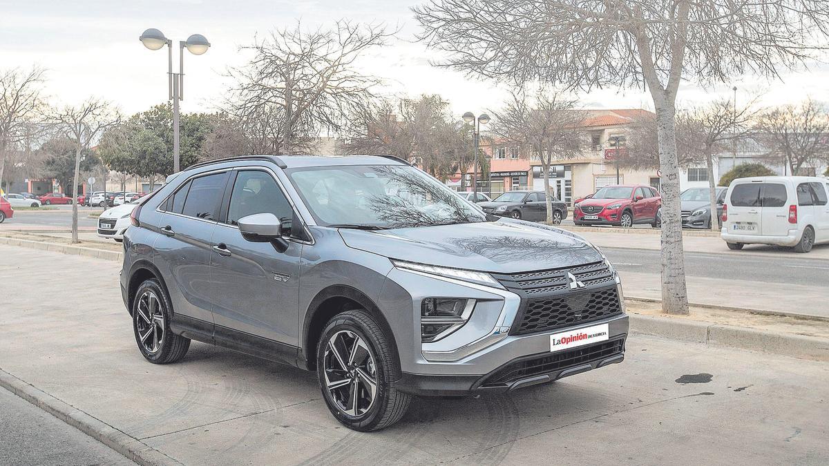 Mitsubishi Eclipse Cross Phev Motion.