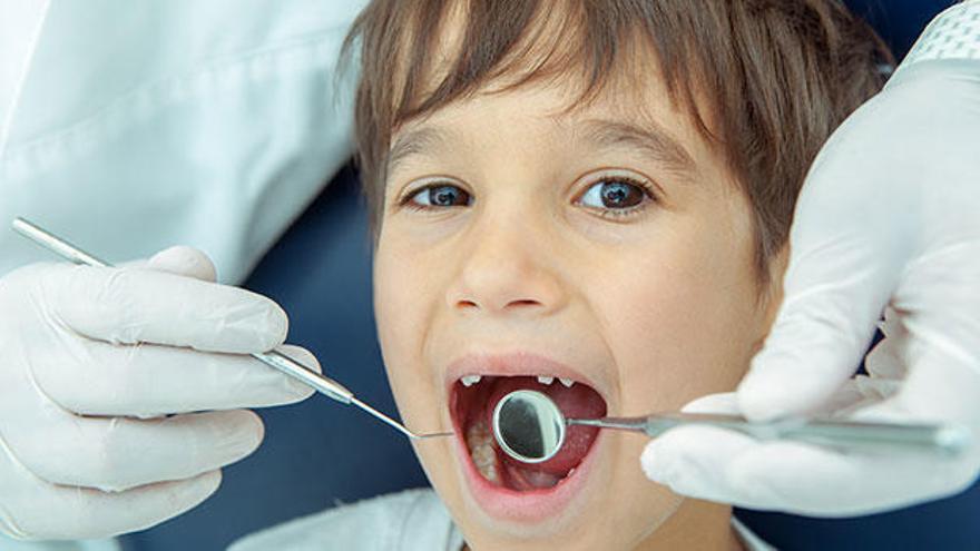 La dentición temporal es fundamental para el futuro desarrollo de su boca / Freepik