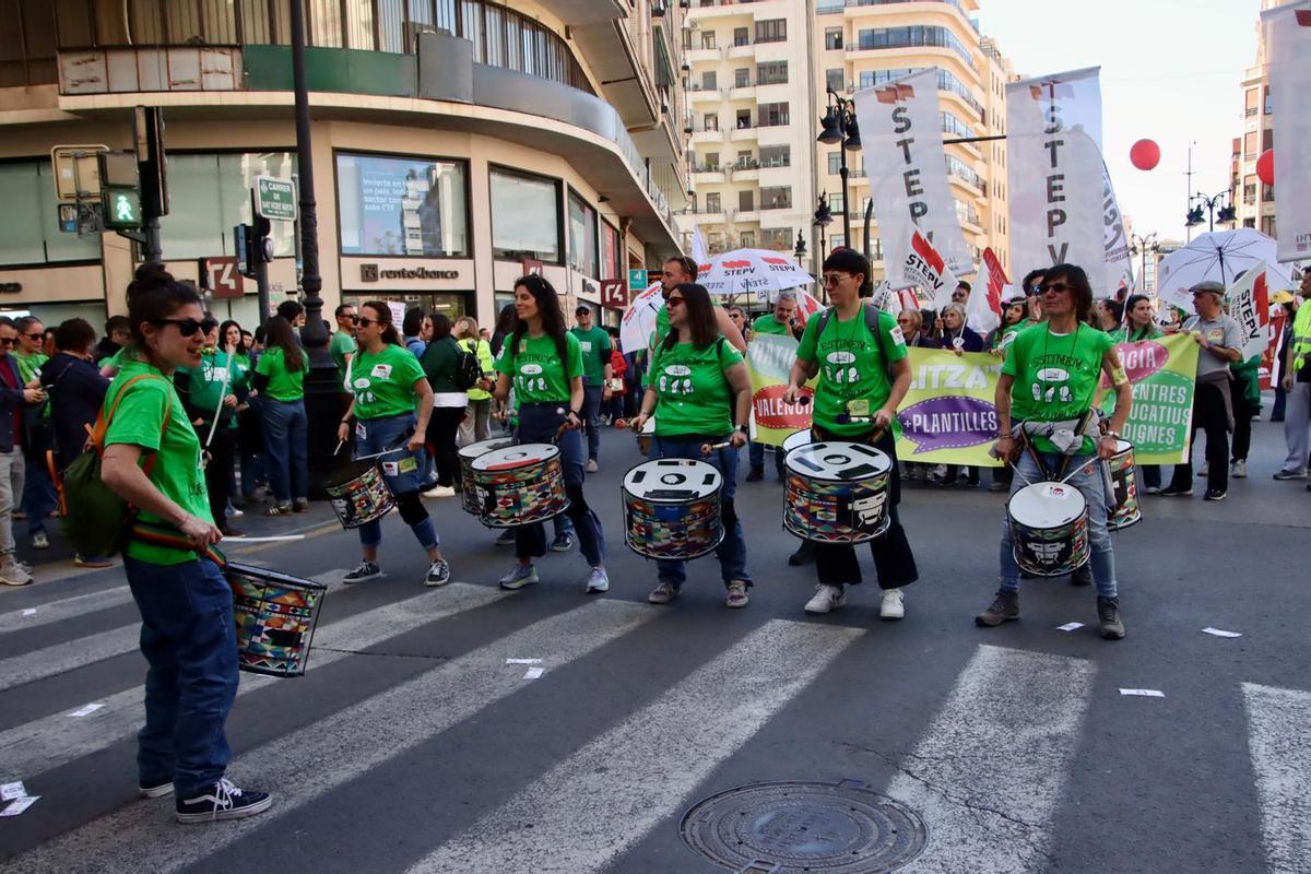 La manifestación de profesores en València en imágenes