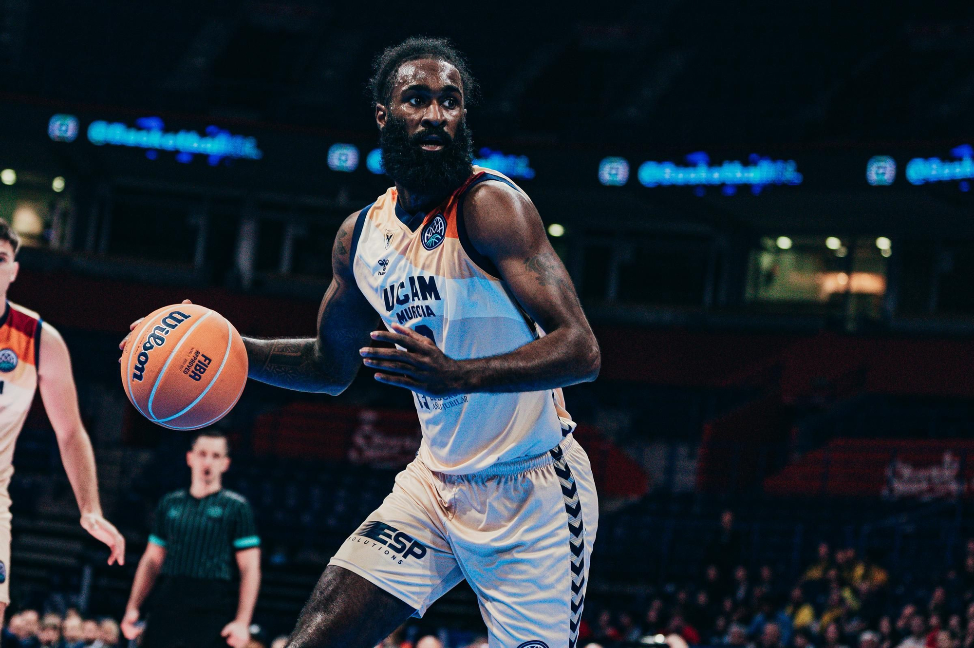 El UCAM Murcia - Unicaja de la Final Four de la BCL, en fotos