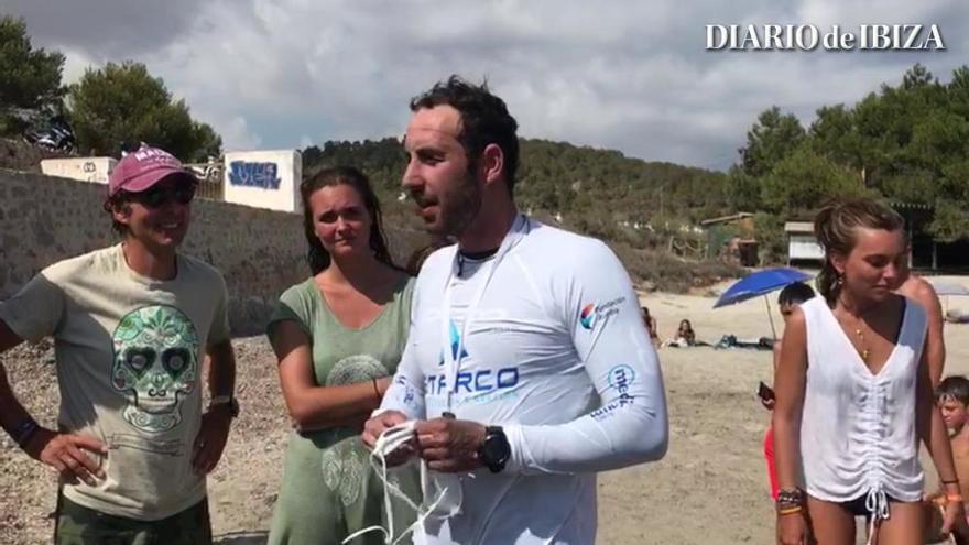 Una travesía a nado solidaria entre Formentera e Ibiza