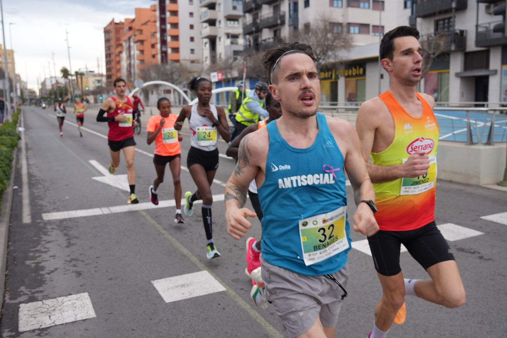 Búscate en las fotos: Las mejores imágenes del Marató bp y el 10K Facsa 2024 de Castelló