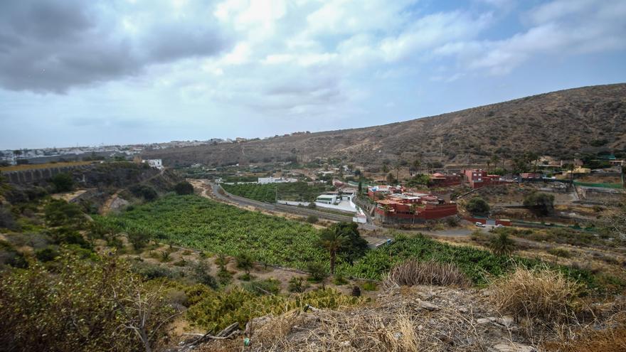 Telde impulsa obras de emergencia para conectar cinco barrios periféricos a la red municipal de aguas