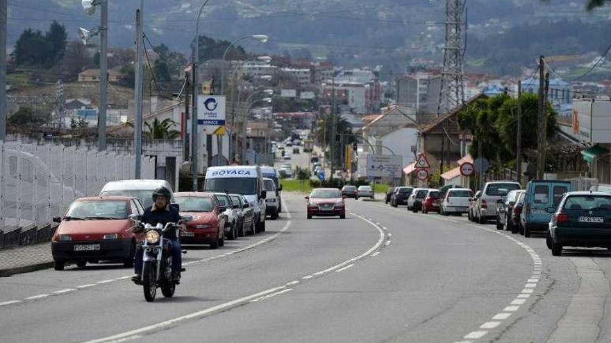 Carretera Nacional 541 a su paso por Mourente. // Gustavo Santos