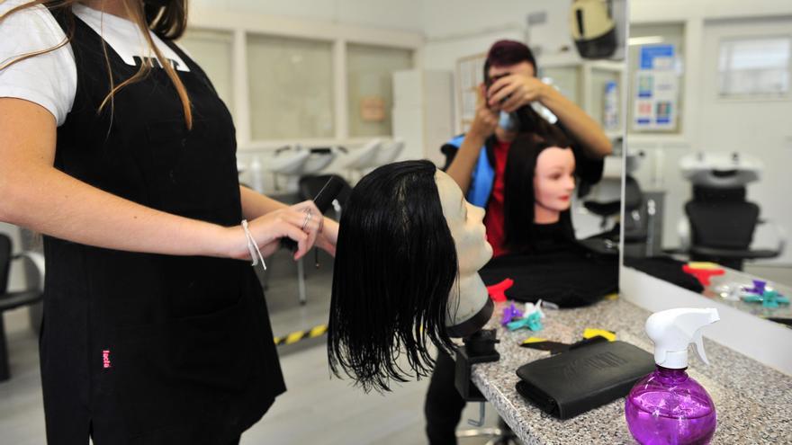 La FP triplica en oferta de plazas de primer curso a las universidades de la provincia