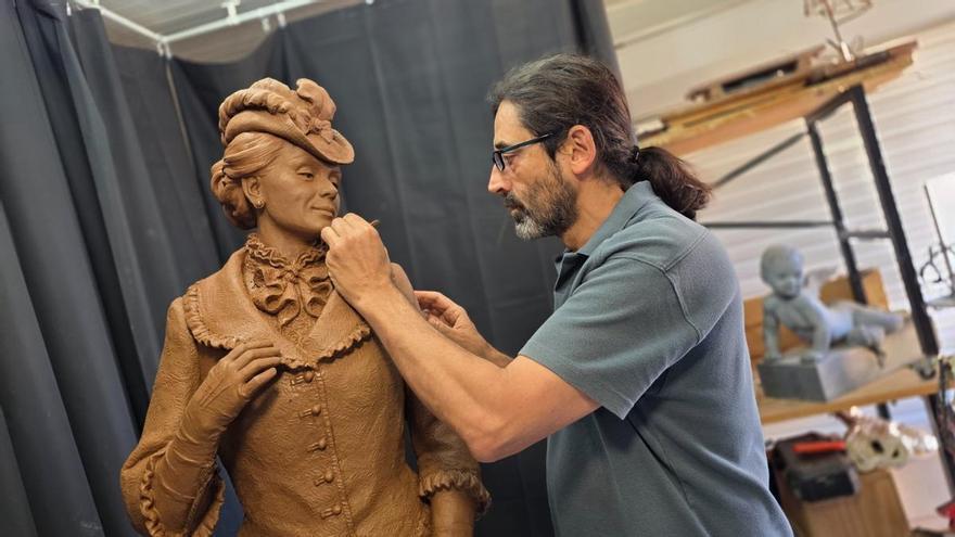 Listas para fundir en bronce las primeras esculturas de la ruta literaria de València