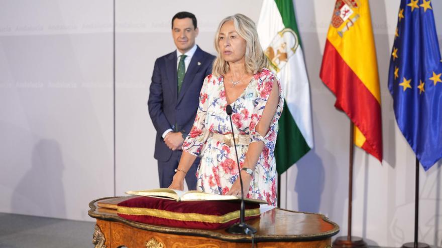 La nueva consejera de Salud, Rocío Hernández Soto, durante su toma de posesión el 30 de julio.