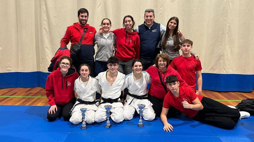 El Compostela Judo destaca en el Campeonato Gallego con dos medallas