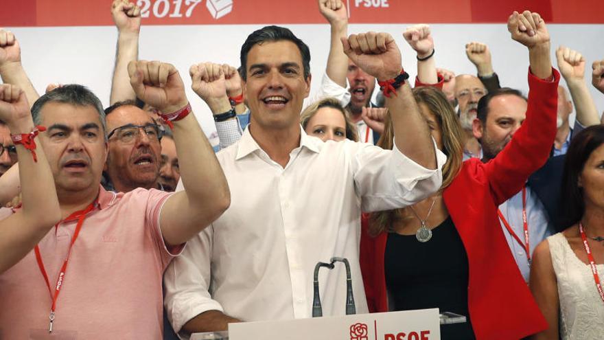 Sánchez liderarà el PSOE en derrotar Díaz per més de deu punts