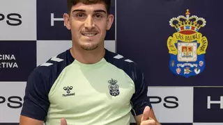 Diego Martín, primer contratiempo de la pretemporada de la UD Las Palmas: tres semanas KO