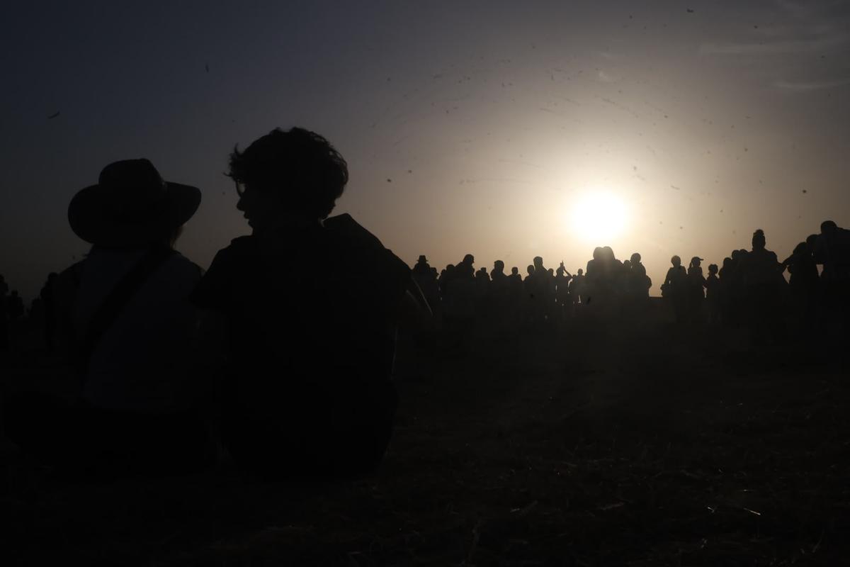 El eclipse solar deja imágenes únicas desde el enclave arqueológico de Ategua en Córdoba El eclipse solar deja imágenes únicas desde el enclave arqueológico de Ategua en Córdoba