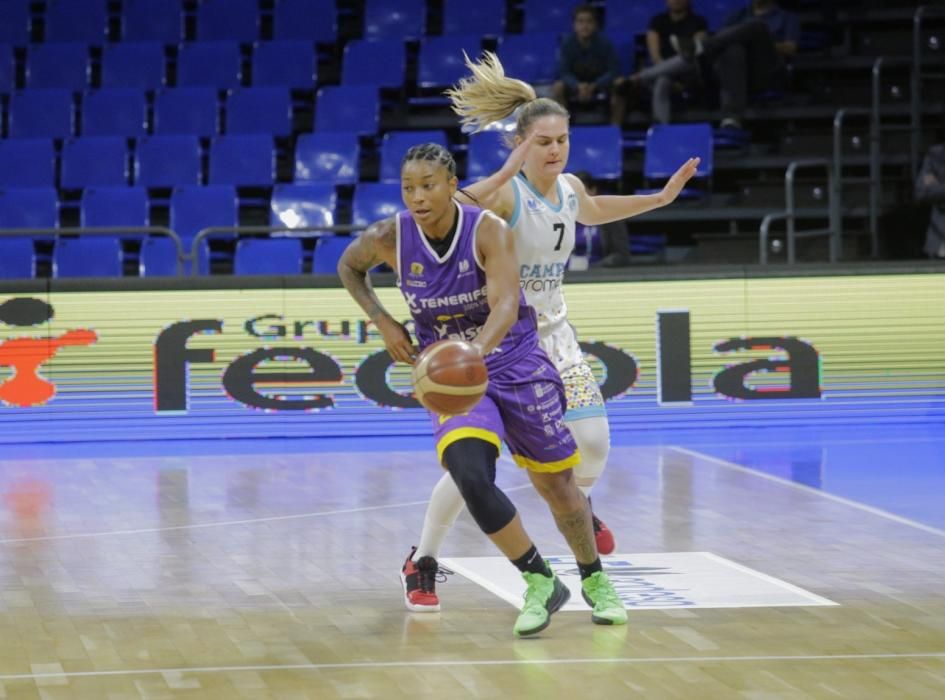 Partido de baloncesto femenino Clarinos-Campus ...